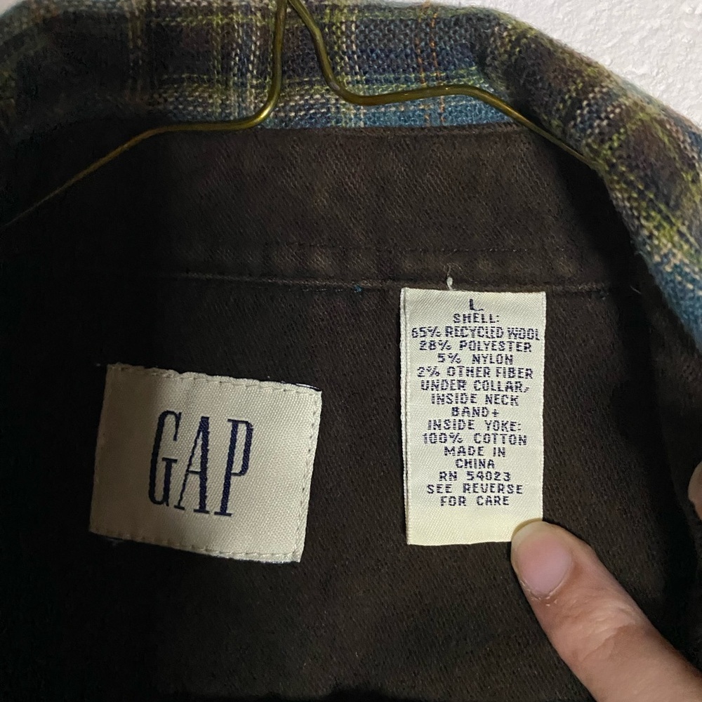 Gap Large Button Down Flannel Shirt - image 4